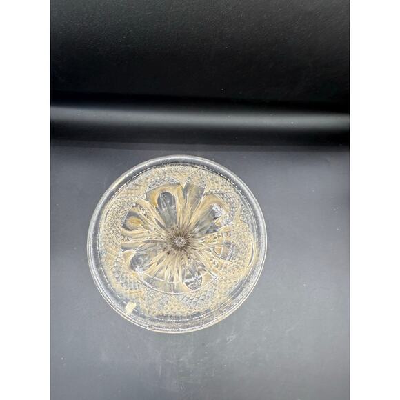 Rare EAPG Bryce Higbee UV Reactive Arched Fleur-de-Lis 11” Vase - Picture 6 of 7